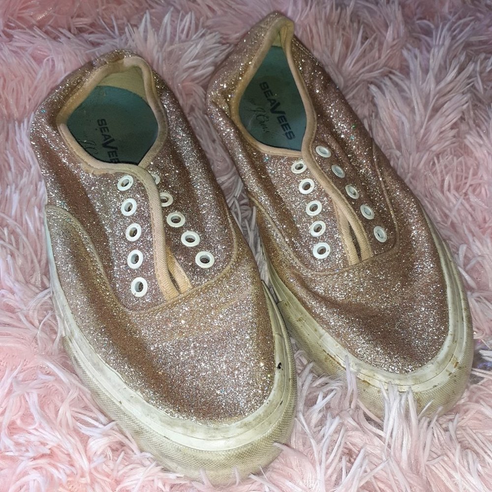 Gold Glitter Sneakers (7.5)